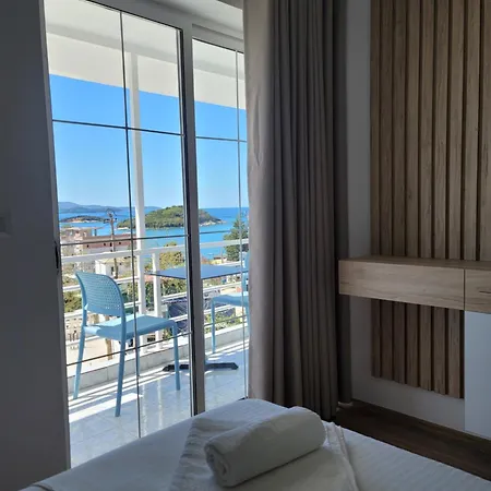 Hotel Center Gjordeni Ksamil