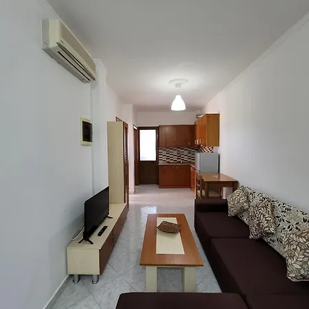 Center Gjordeni Hotel *