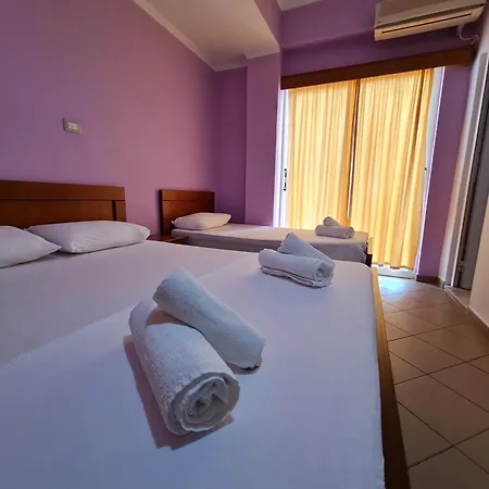 Center Gjordeni Hotel