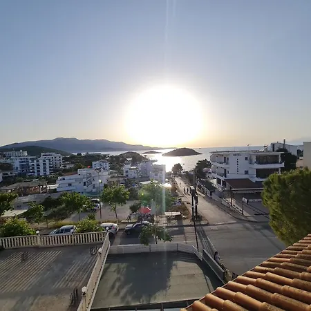 Center Gjordeni * Ksamil