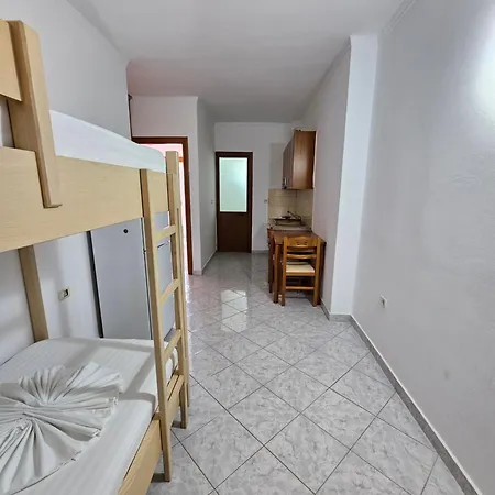 Hotel Center Gjordeni