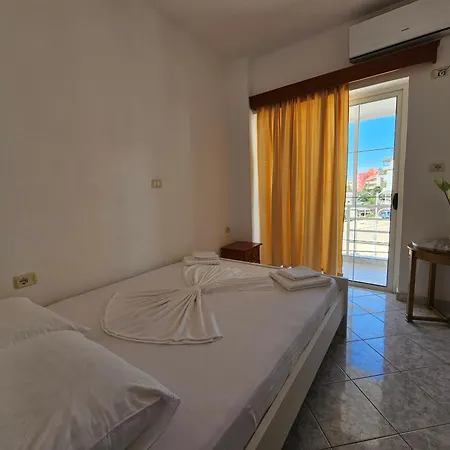 Hotel Center Gjordeni Ksamil