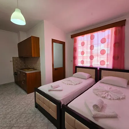 Hotel Center Gjordeni
